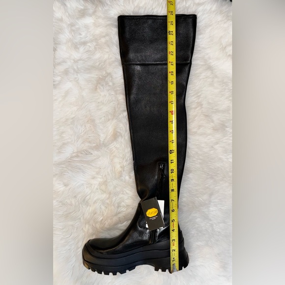 New ZARA OVER THE KNEE BLACK LEATHER VIBRAM BOOTS, US 7.5, $460 From London - Picture 12 of 16